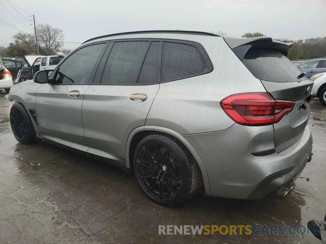 2 Photograph of a damaged car 5YMTS0C06LLT10876 BMW X3 2020