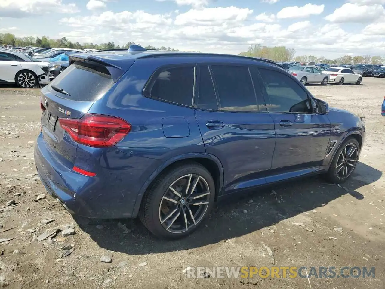3 Photograph of a damaged car 5YMTS0C06LLT11123 BMW X3 2020