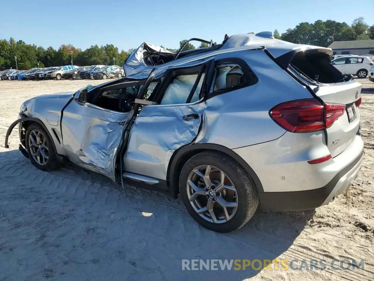 2 Photograph of a damaged car 5UXTS1C00M9E14570 BMW X3 2021