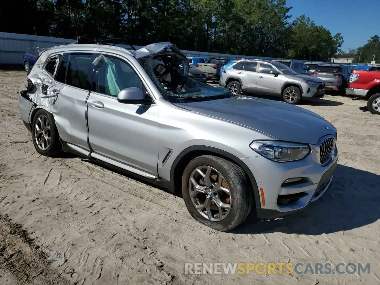 4 Photograph of a damaged car 5UXTS1C00M9E14570 BMW X3 2021