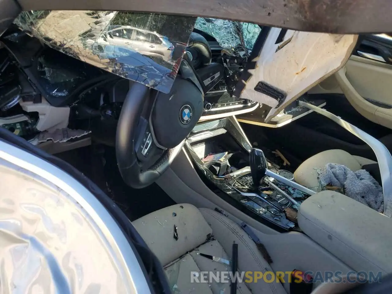 8 Photograph of a damaged car 5UXTS1C00M9E14570 BMW X3 2021