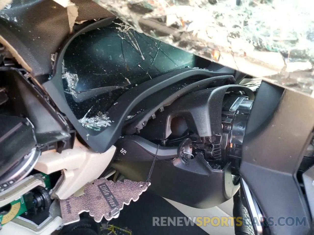 9 Photograph of a damaged car 5UXTS1C00M9E14570 BMW X3 2021