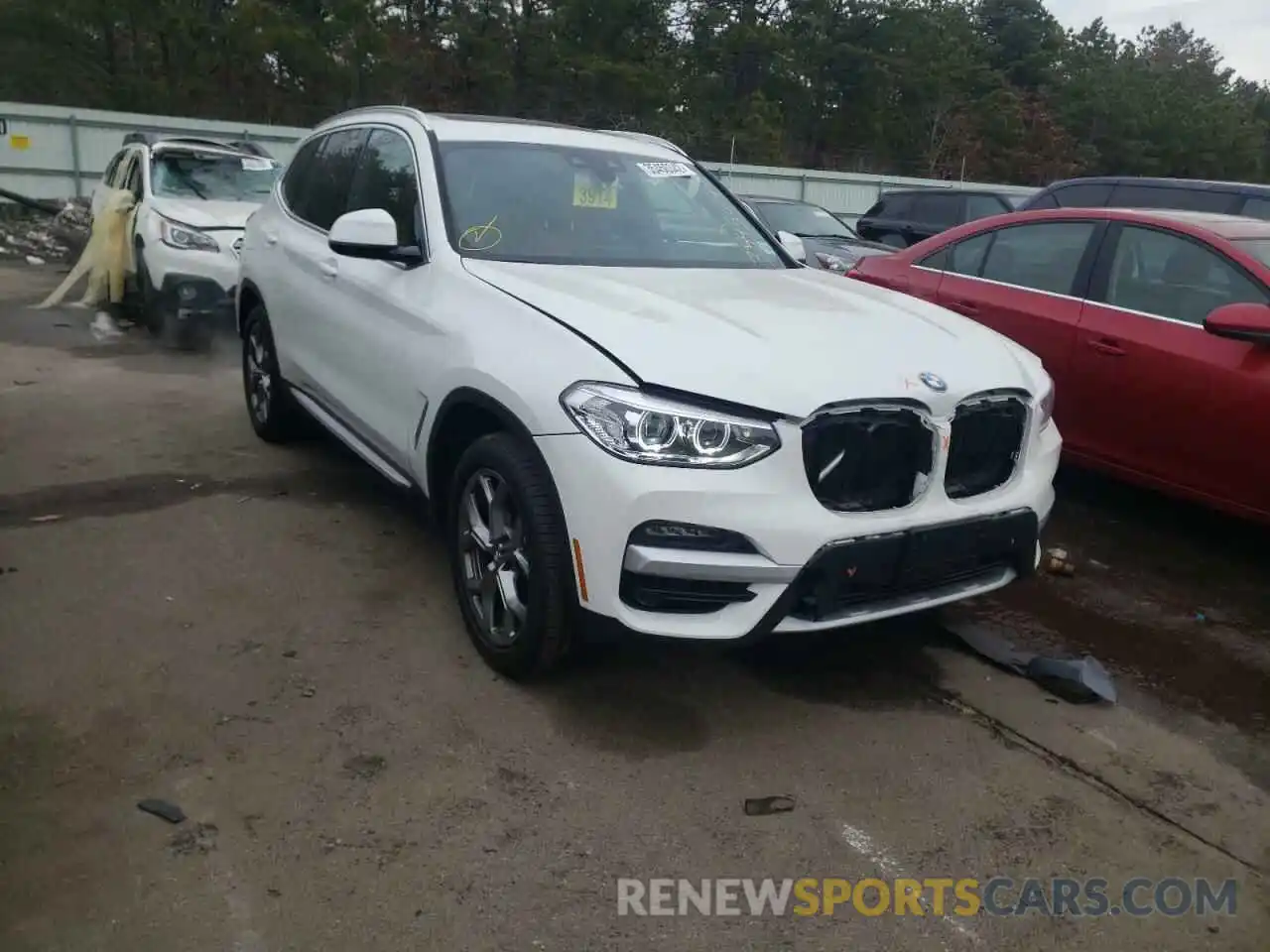 1 Photograph of a damaged car 5UXTS1C00M9H10396 BMW X3 2021