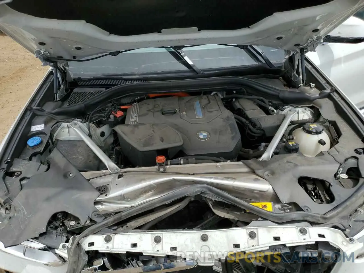 12 Photograph of a damaged car 5UXTS1C01M9E58688 BMW X3 2021