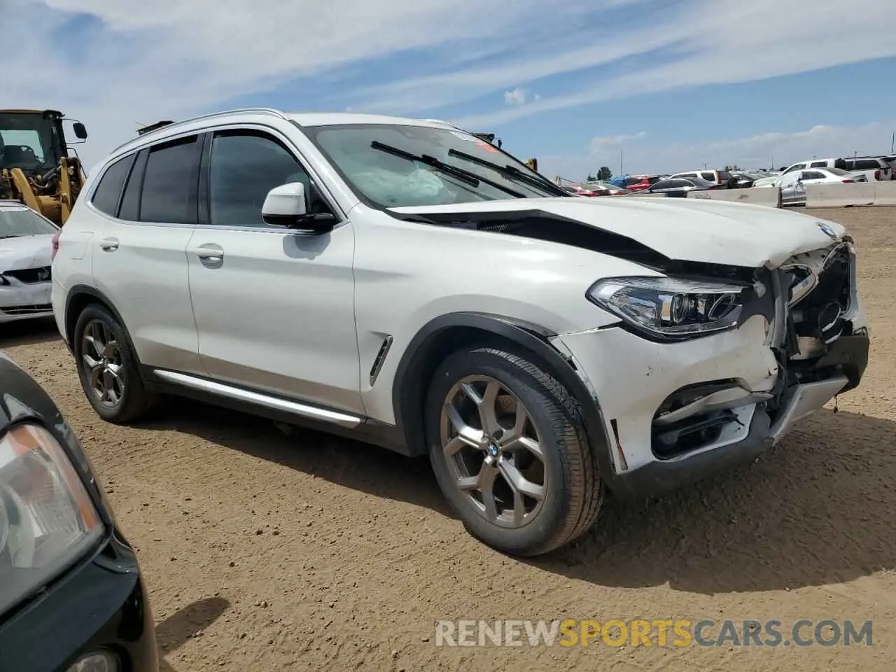 4 Photograph of a damaged car 5UXTS1C01M9E58688 BMW X3 2021