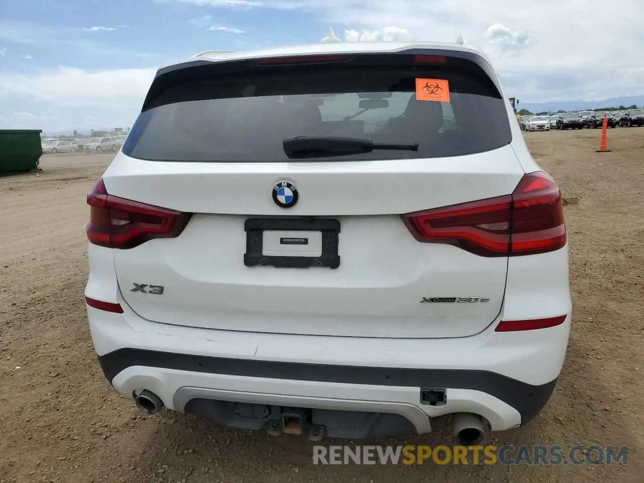 6 Photograph of a damaged car 5UXTS1C01M9E58688 BMW X3 2021