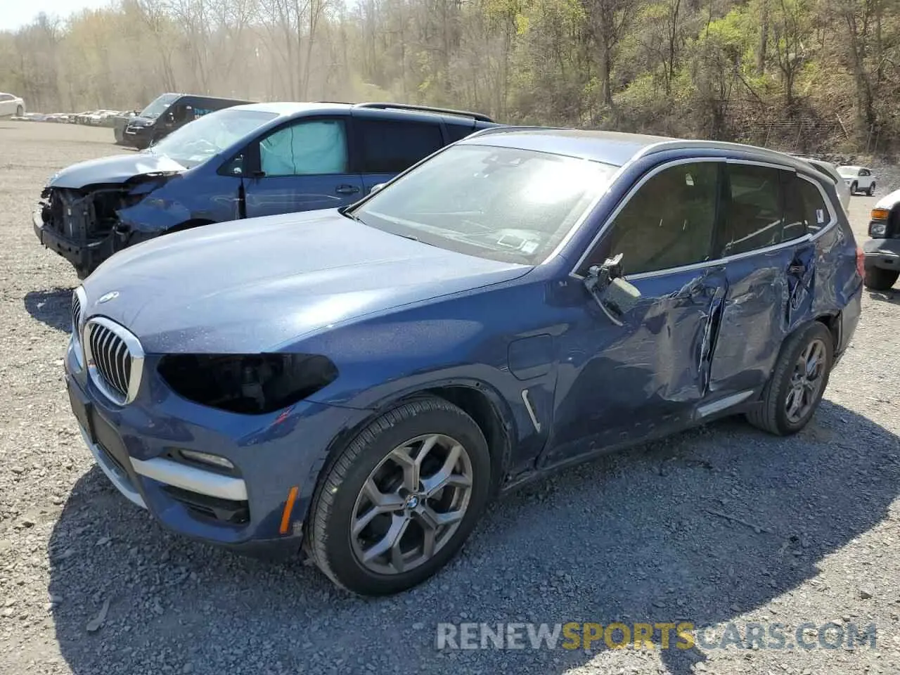 1 Photograph of a damaged car 5UXTS1C03M9E02168 BMW X3 2021