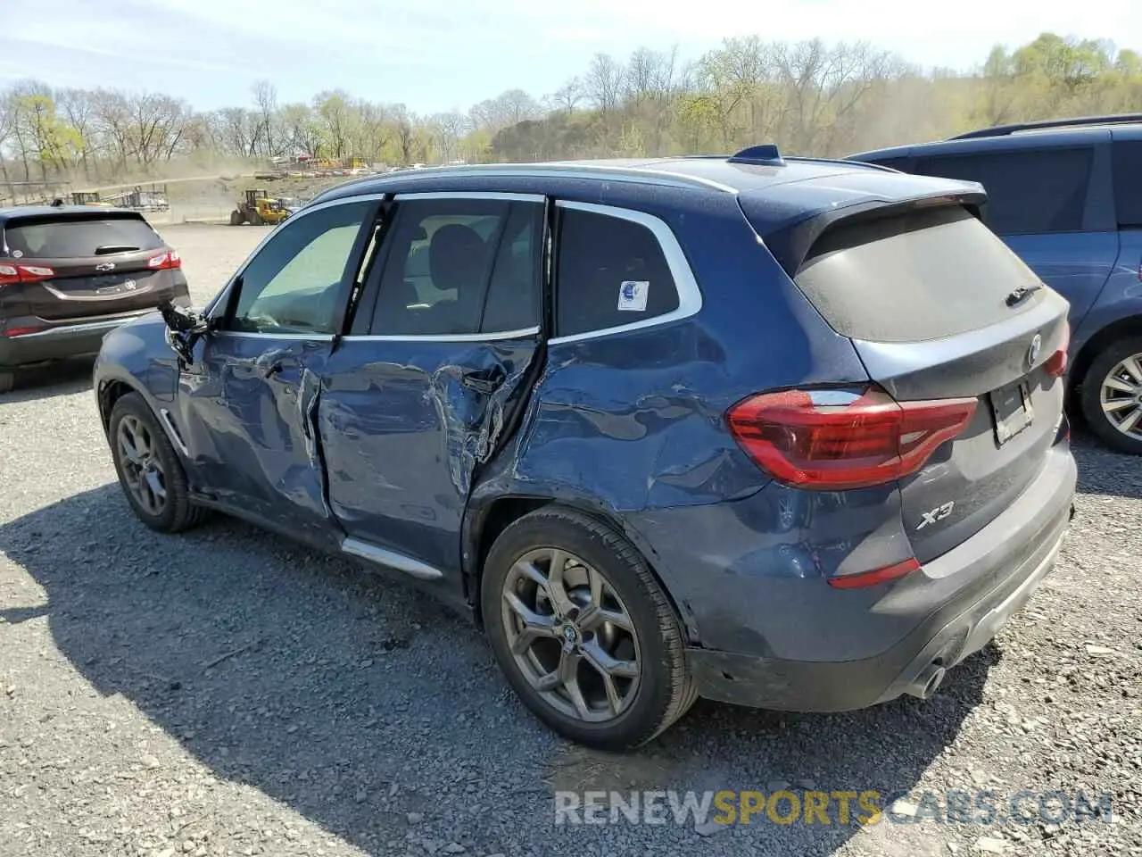 2 Photograph of a damaged car 5UXTS1C03M9E02168 BMW X3 2021
