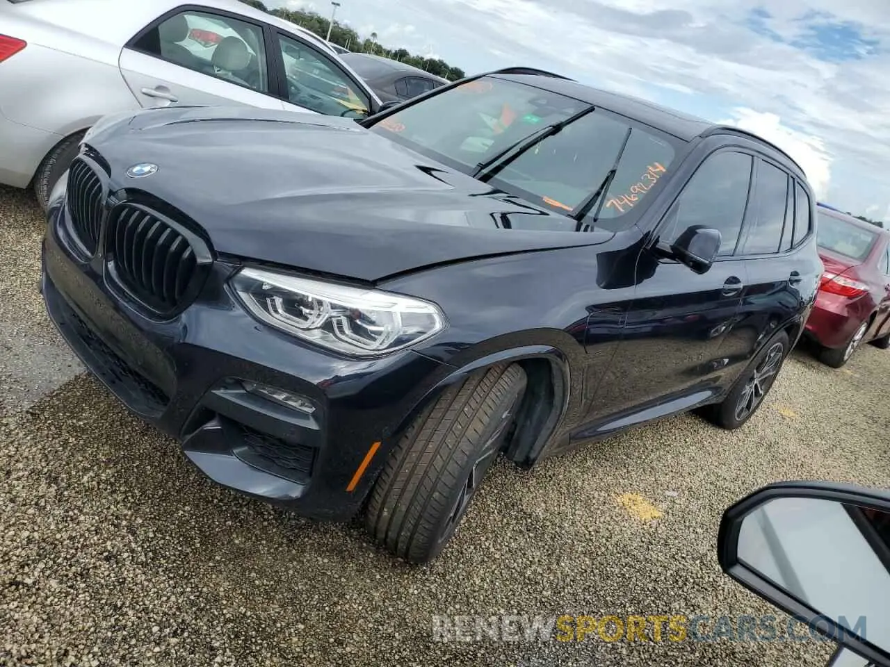 1 Photograph of a damaged car 5UXTS1C08M9H72824 BMW X3 2021