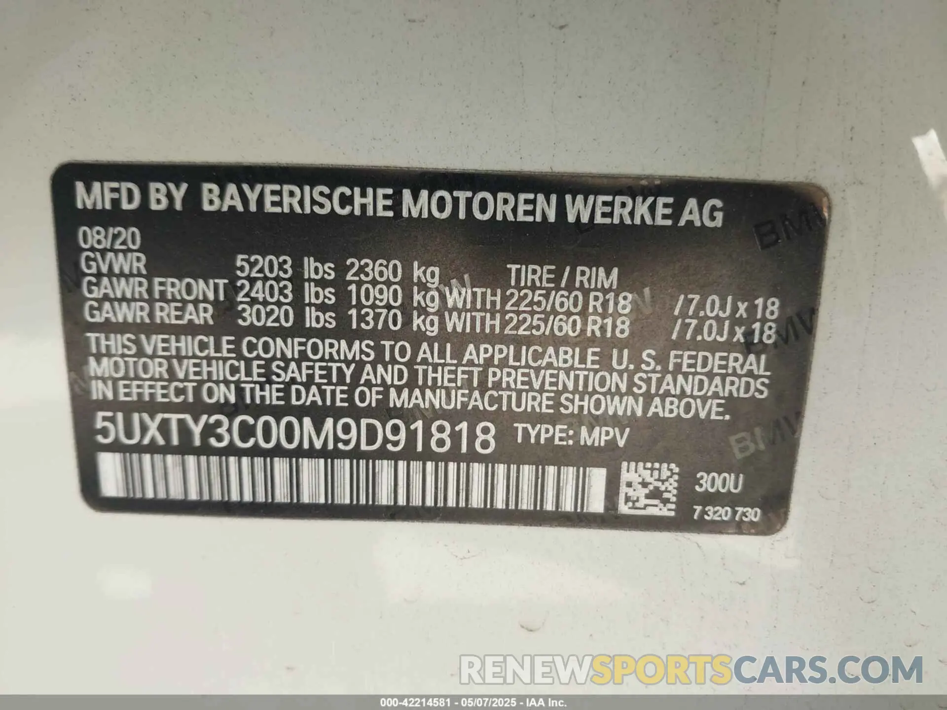 9 Photograph of a damaged car 5UXTY3C00M9D91818 BMW X3 2021