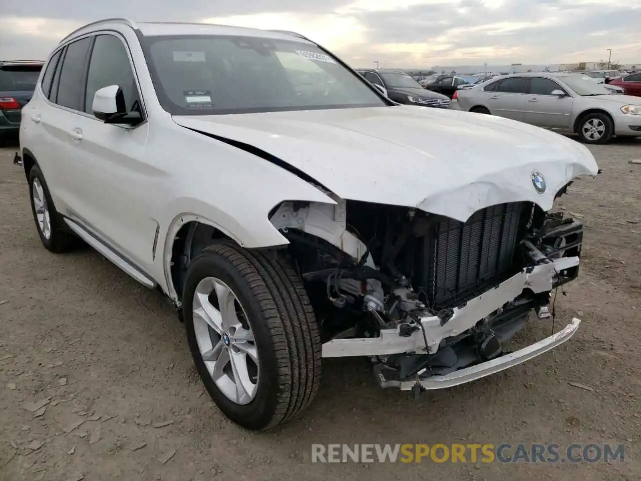 1 Photograph of a damaged car 5UXTY3C00M9E50706 BMW X3 2021