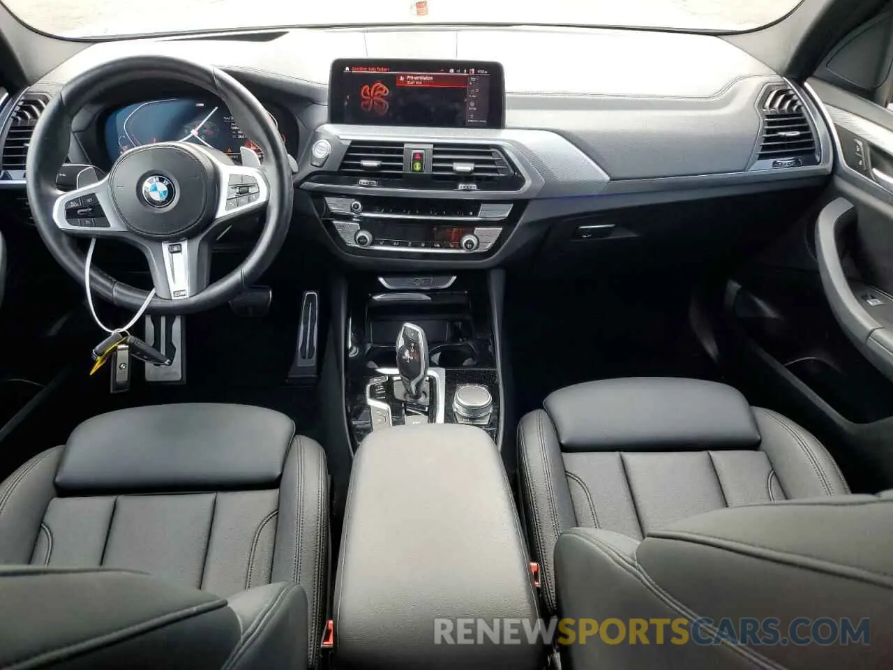 8 Photograph of a damaged car 5UXTY3C00M9F53978 BMW X3 2021