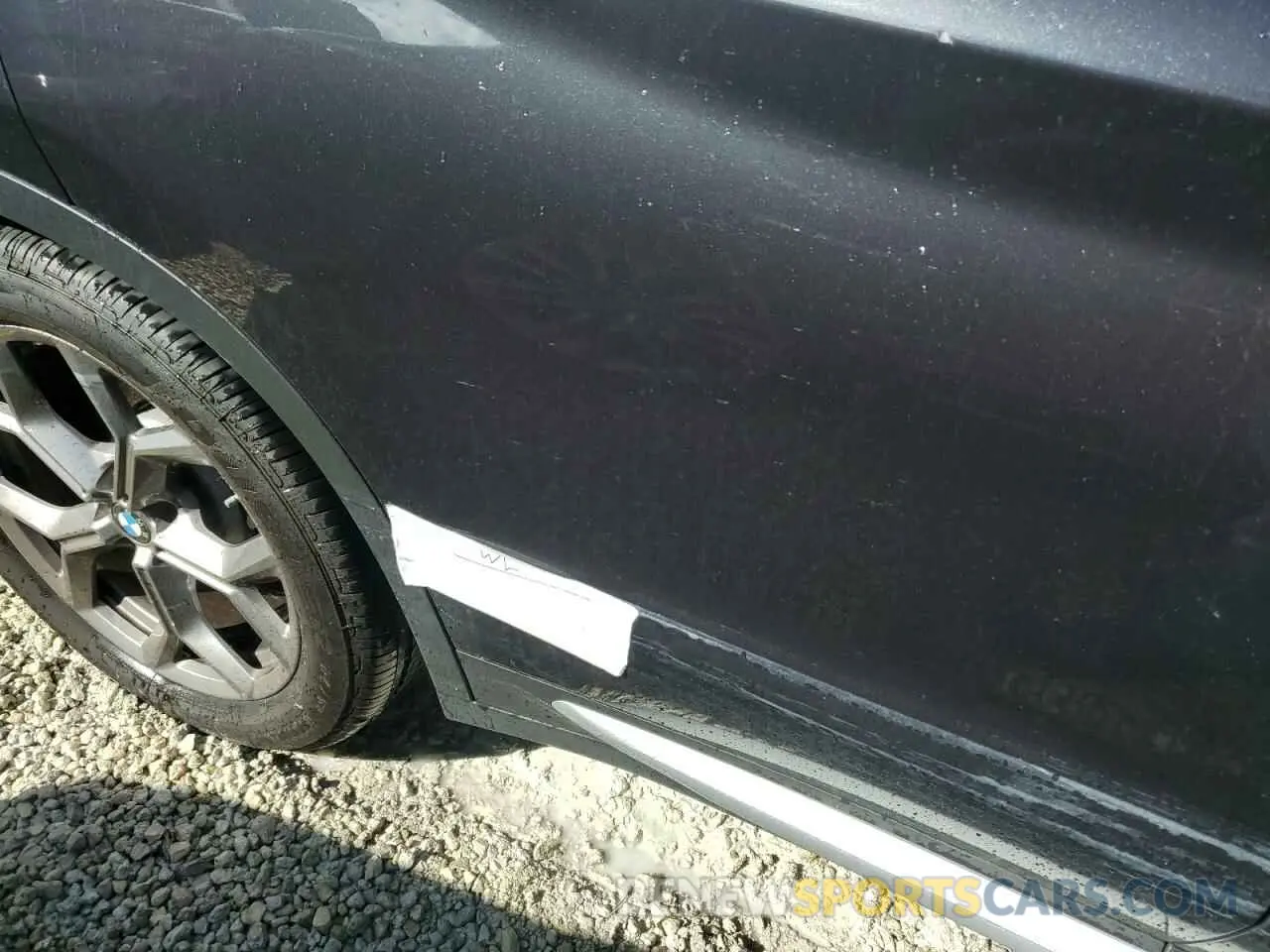 13 Photograph of a damaged car 5UXTY3C01M9E20680 BMW X3 2021