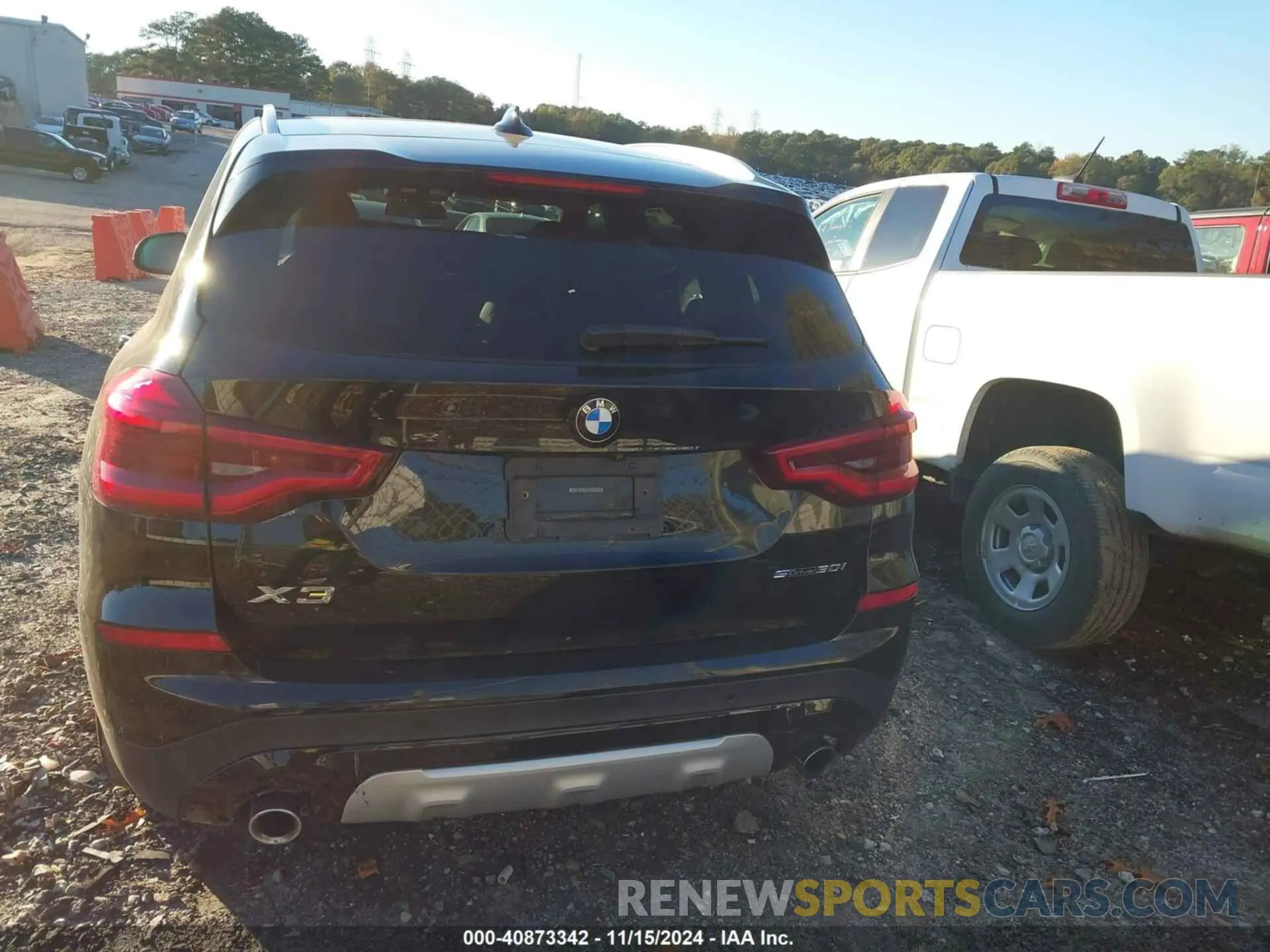 16 Photograph of a damaged car 5UXTY3C01M9E34224 BMW X3 2021