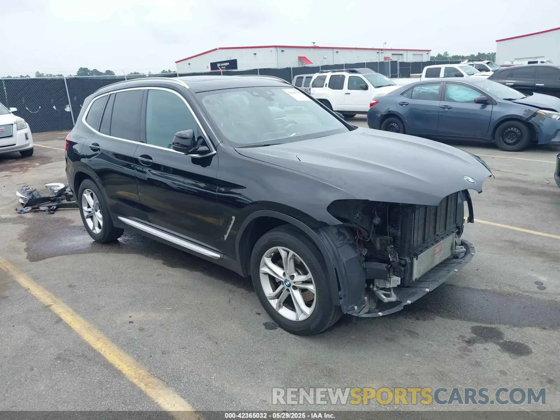 1 Photograph of a damaged car 5UXTY3C01M9E42906 BMW X3 2021