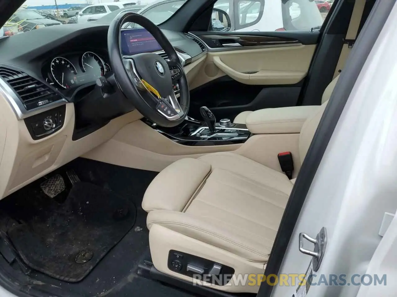 7 Photograph of a damaged car 5UXTY3C01M9F12811 BMW X3 2021