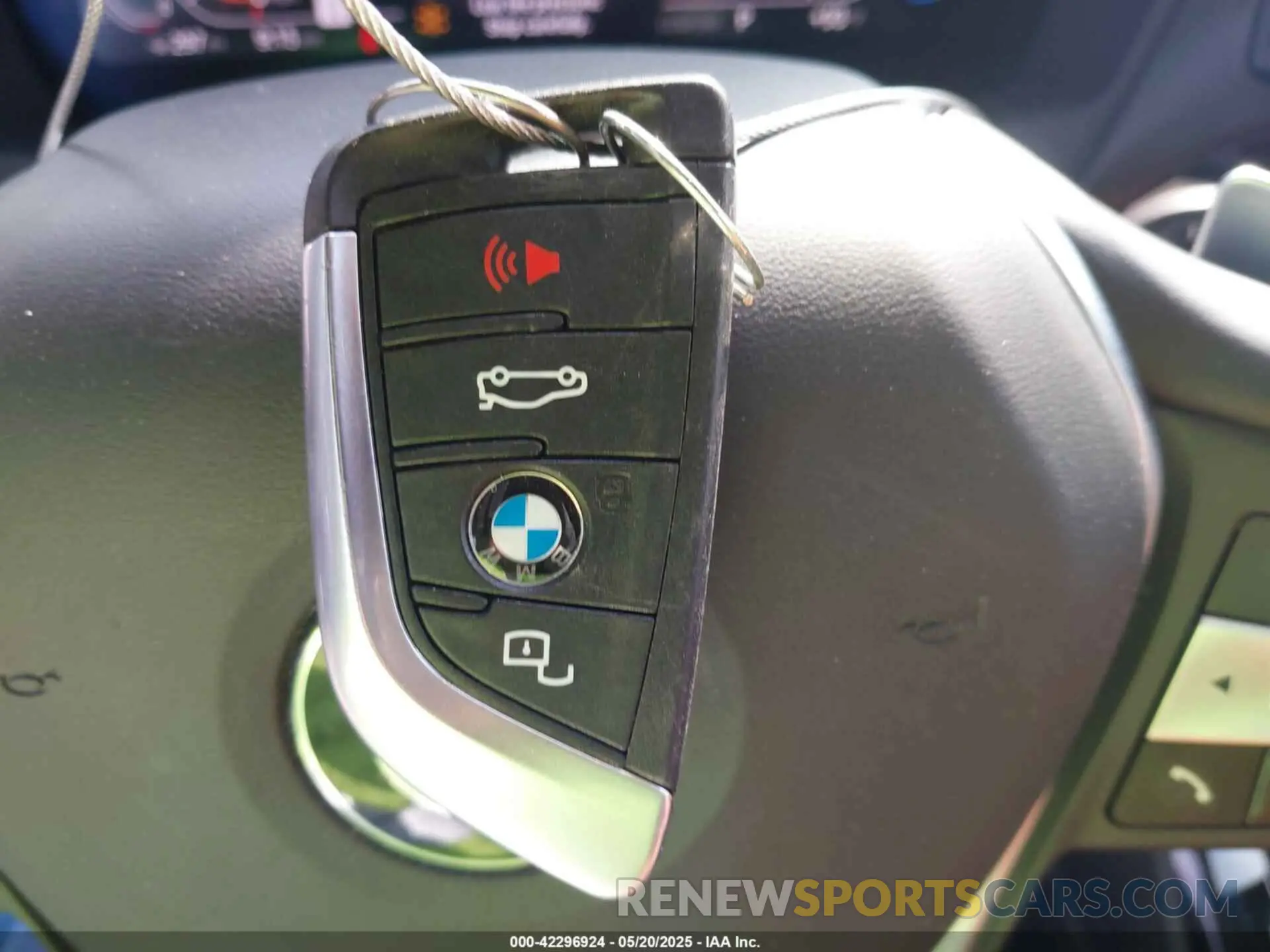 11 Photograph of a damaged car 5UXTY3C01M9F26580 BMW X3 2021