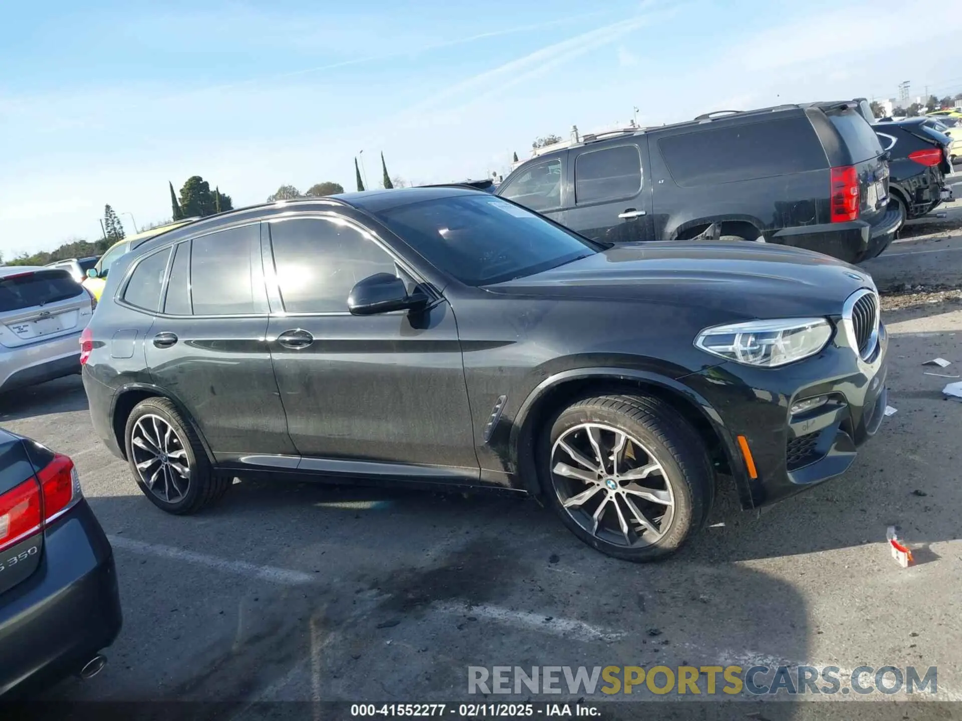 13 Photograph of a damaged car 5UXTY3C01M9F98430 BMW X3 2021