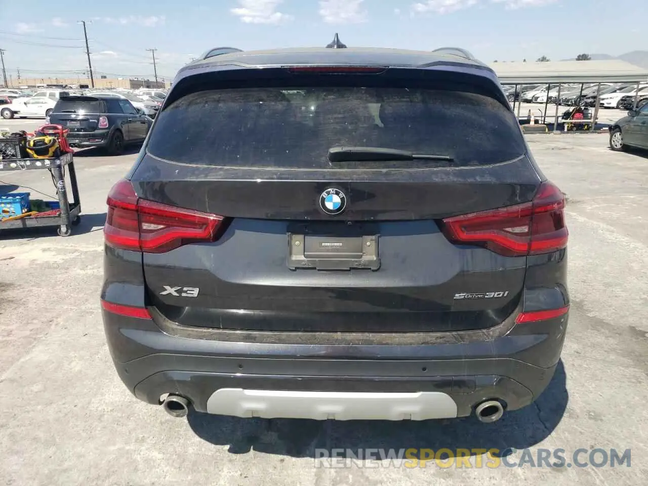 6 Photograph of a damaged car 5UXTY3C02M9D82425 BMW X3 2021