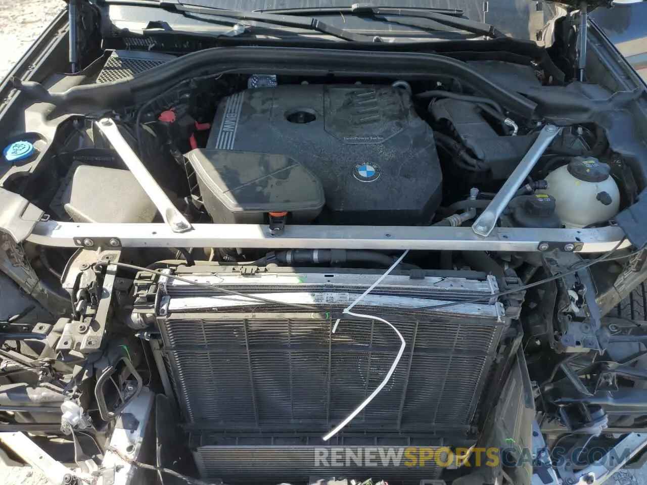 13 Photograph of a damaged car 5UXTY3C02M9E56653 BMW X3 2021