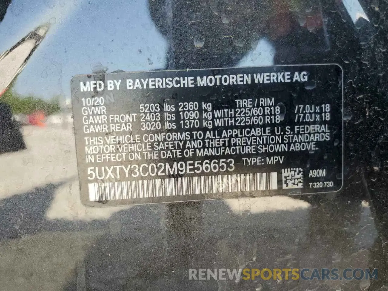 16 Photograph of a damaged car 5UXTY3C02M9E56653 BMW X3 2021