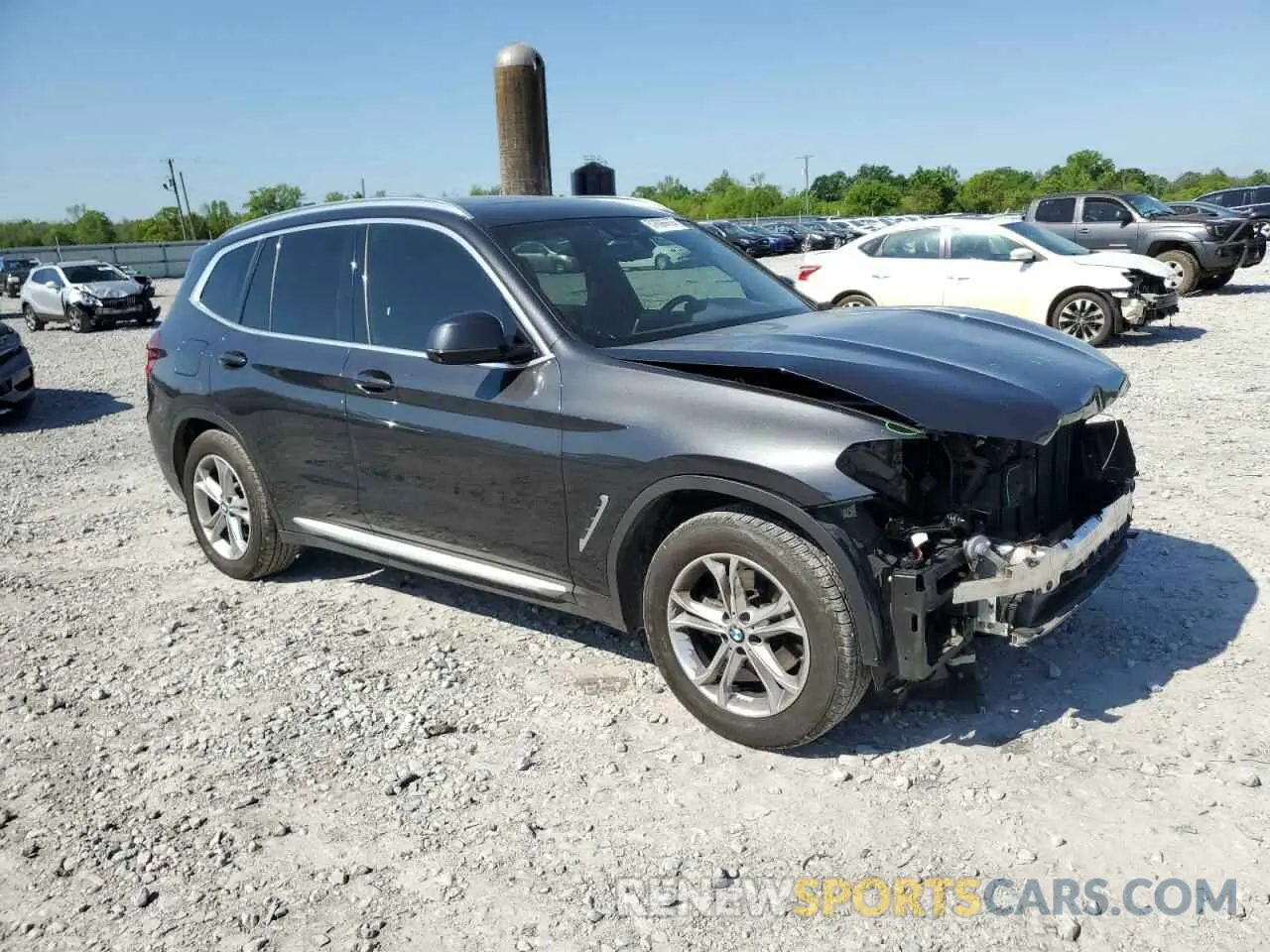 4 Photograph of a damaged car 5UXTY3C02M9E56653 BMW X3 2021