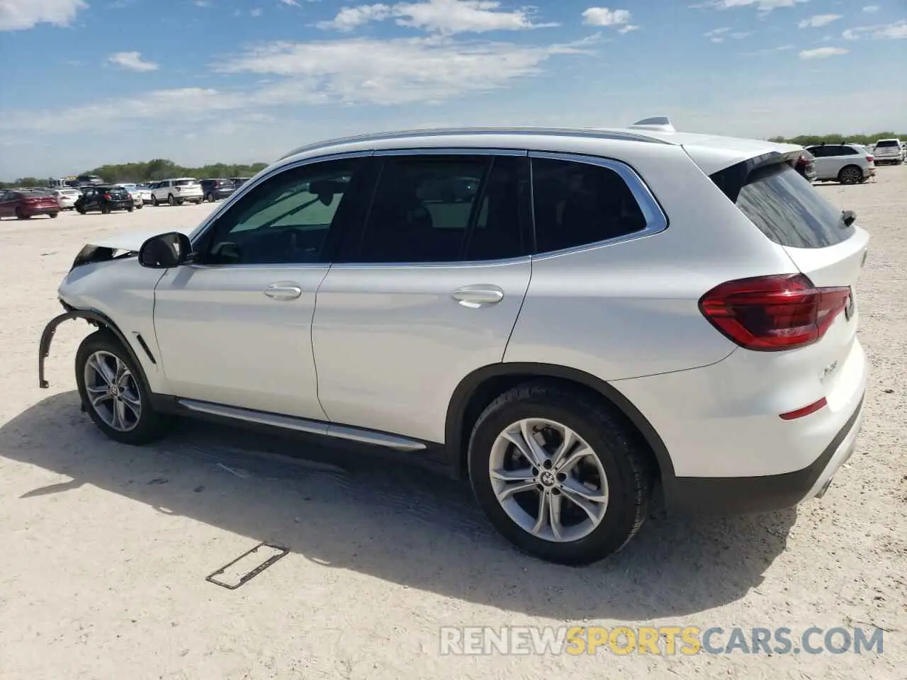 2 Photograph of a damaged car 5UXTY3C02M9E76689 BMW X3 2021