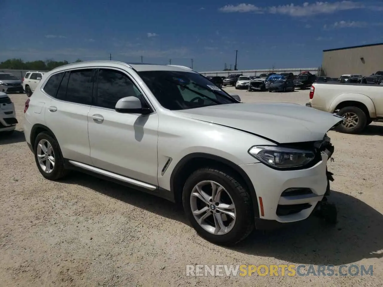 4 Photograph of a damaged car 5UXTY3C02M9E76689 BMW X3 2021