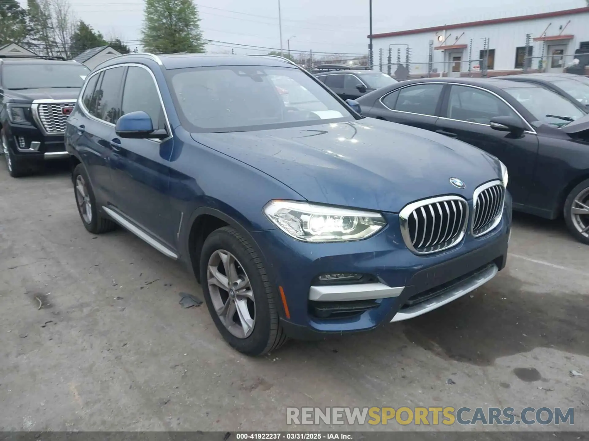 1 Photograph of a damaged car 5UXTY3C02M9F37961 BMW X3 2021