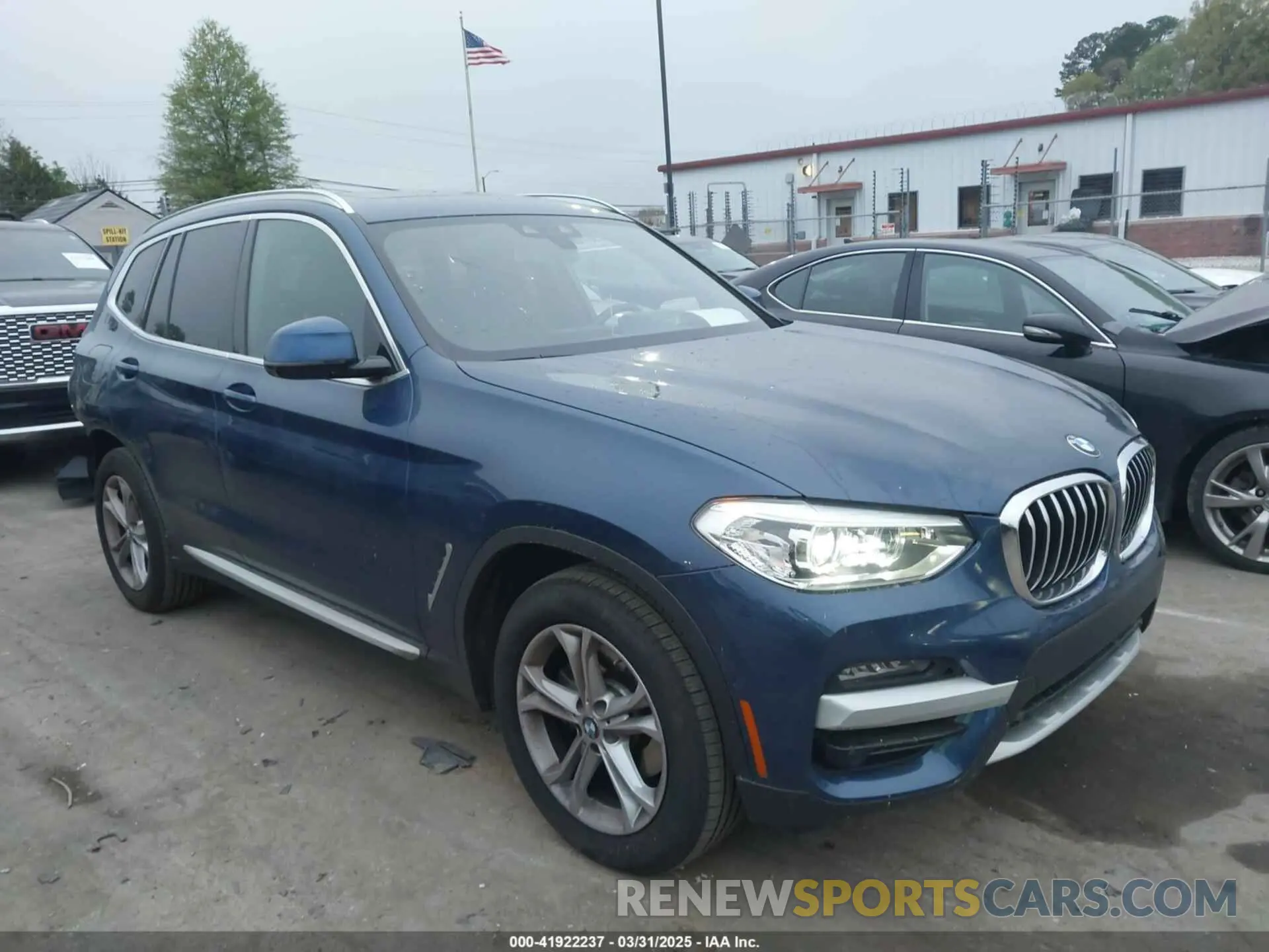 13 Photograph of a damaged car 5UXTY3C02M9F37961 BMW X3 2021