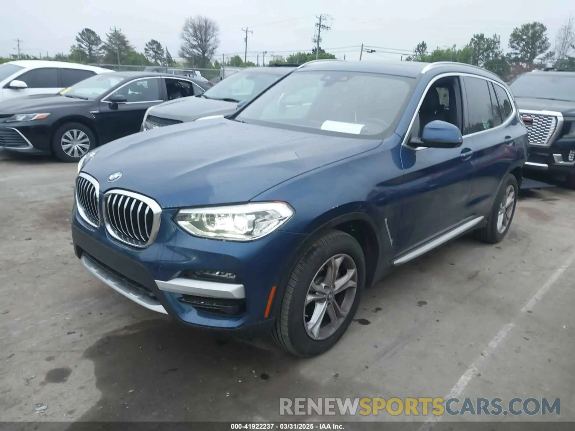 2 Photograph of a damaged car 5UXTY3C02M9F37961 BMW X3 2021