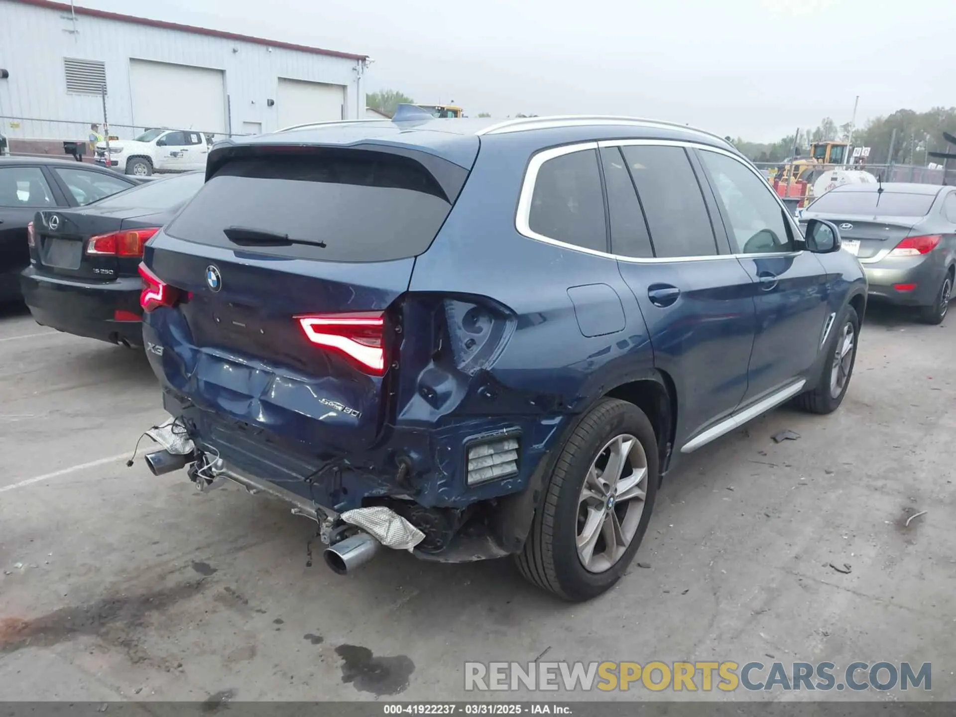 4 Photograph of a damaged car 5UXTY3C02M9F37961 BMW X3 2021