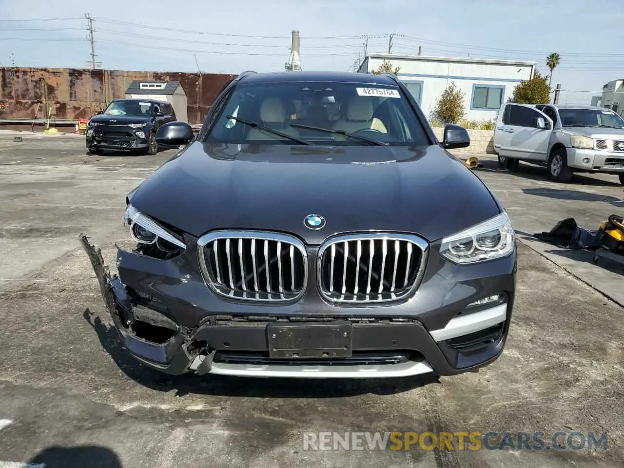5 Photograph of a damaged car 5UXTY3C02M9G49787 BMW X3 2021