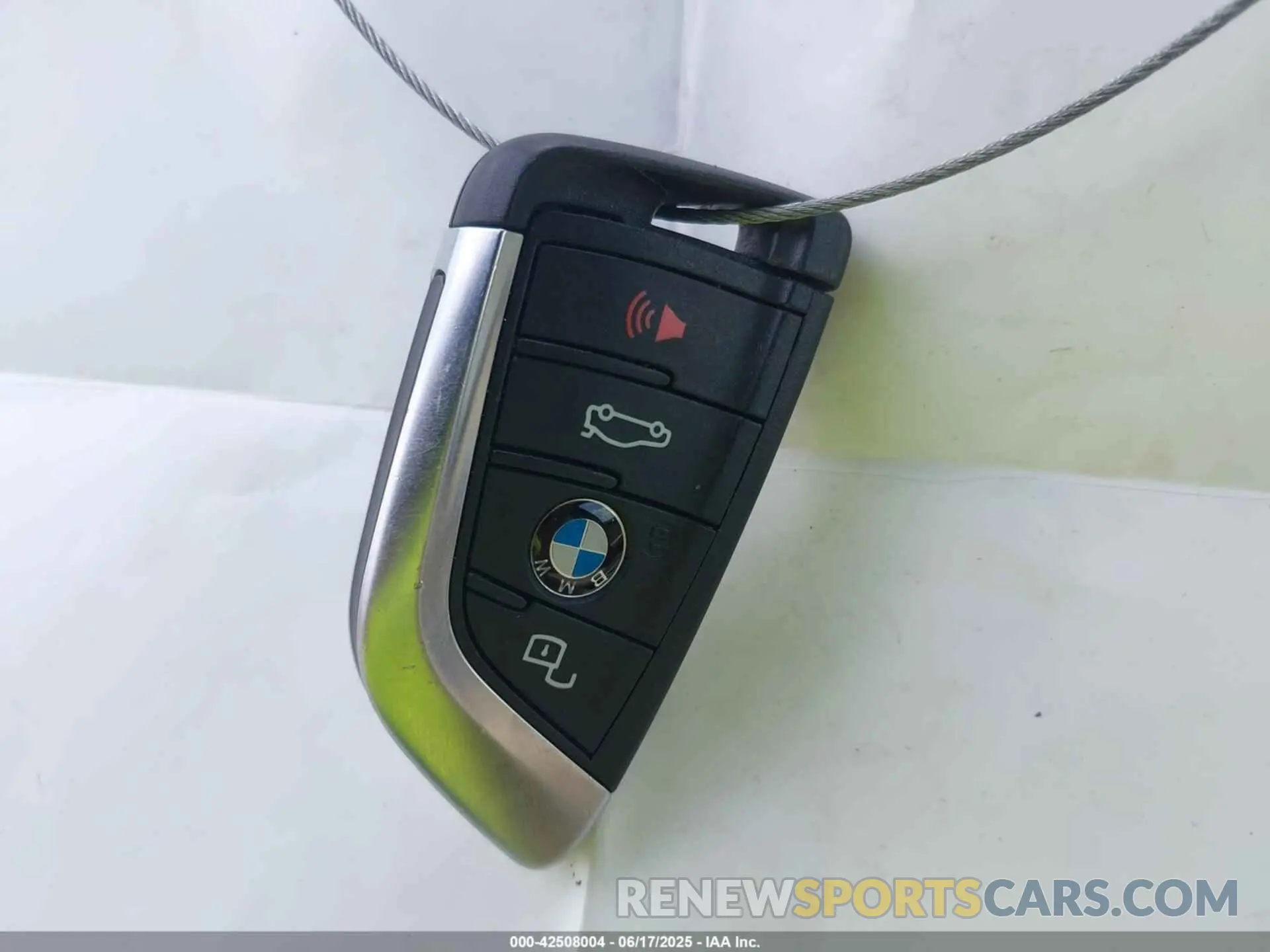 11 Photograph of a damaged car 5UXTY3C02M9G50065 BMW X3 2021