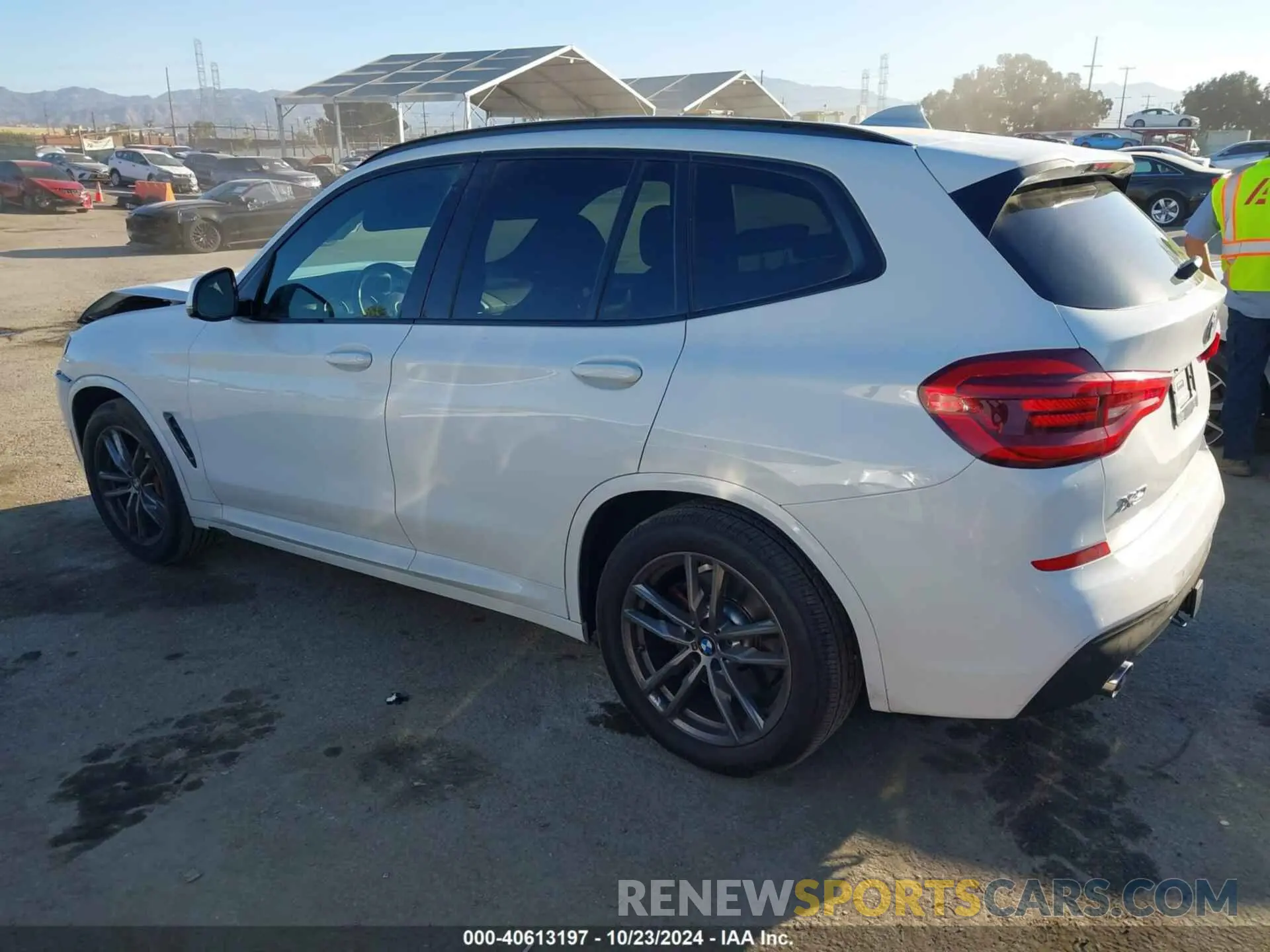 14 Photograph of a damaged car 5UXTY3C02M9H10507 BMW X3 2021