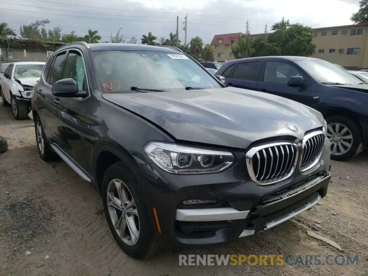 1 Photograph of a damaged car 5UXTY3C02M9H46391 BMW X3 2021