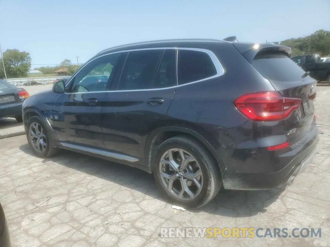 2 Photograph of a damaged car 5UXTY3C03M9F87851 BMW X3 2021