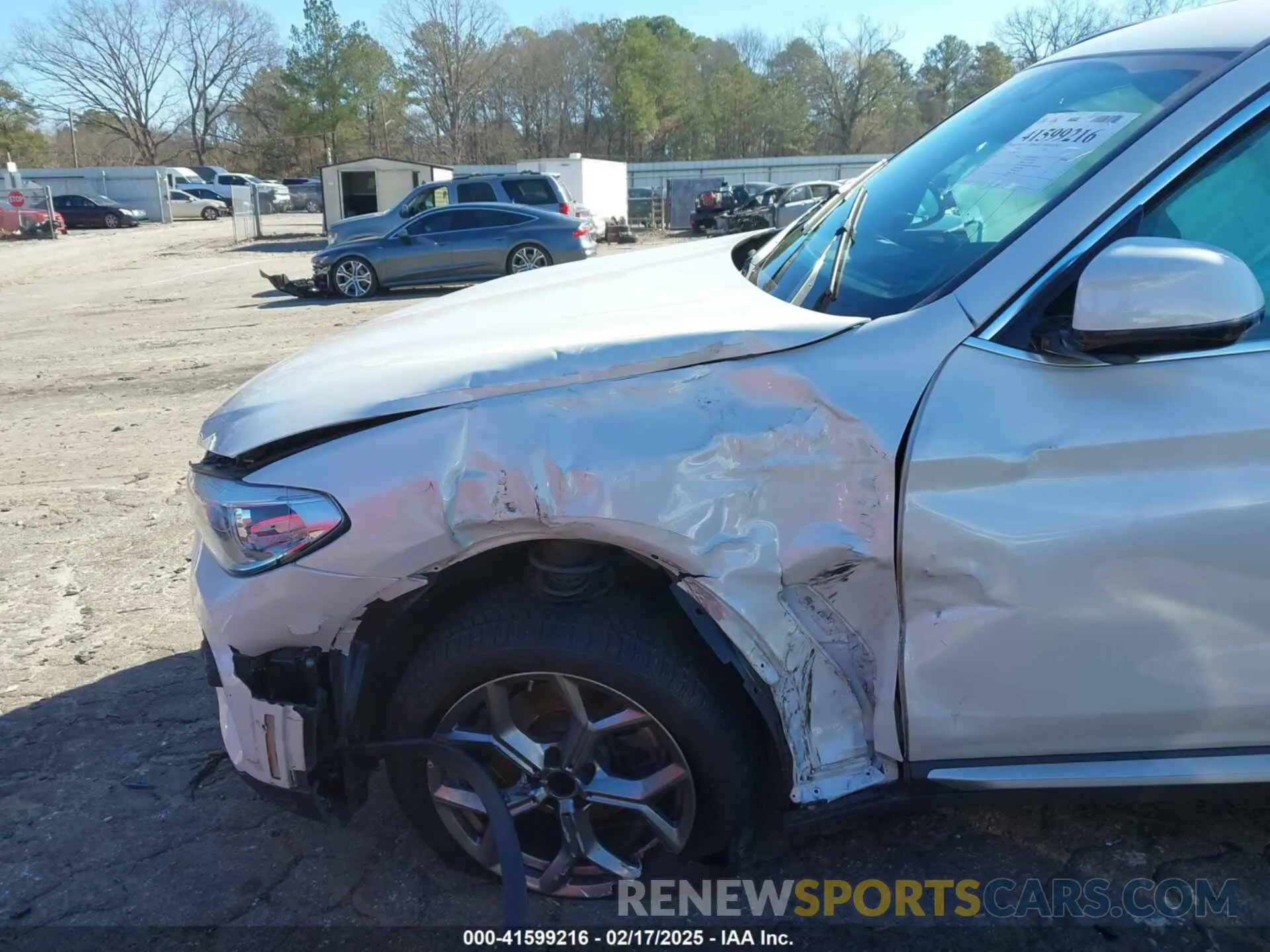6 Photograph of a damaged car 5UXTY3C03M9H57528 BMW X3 2021