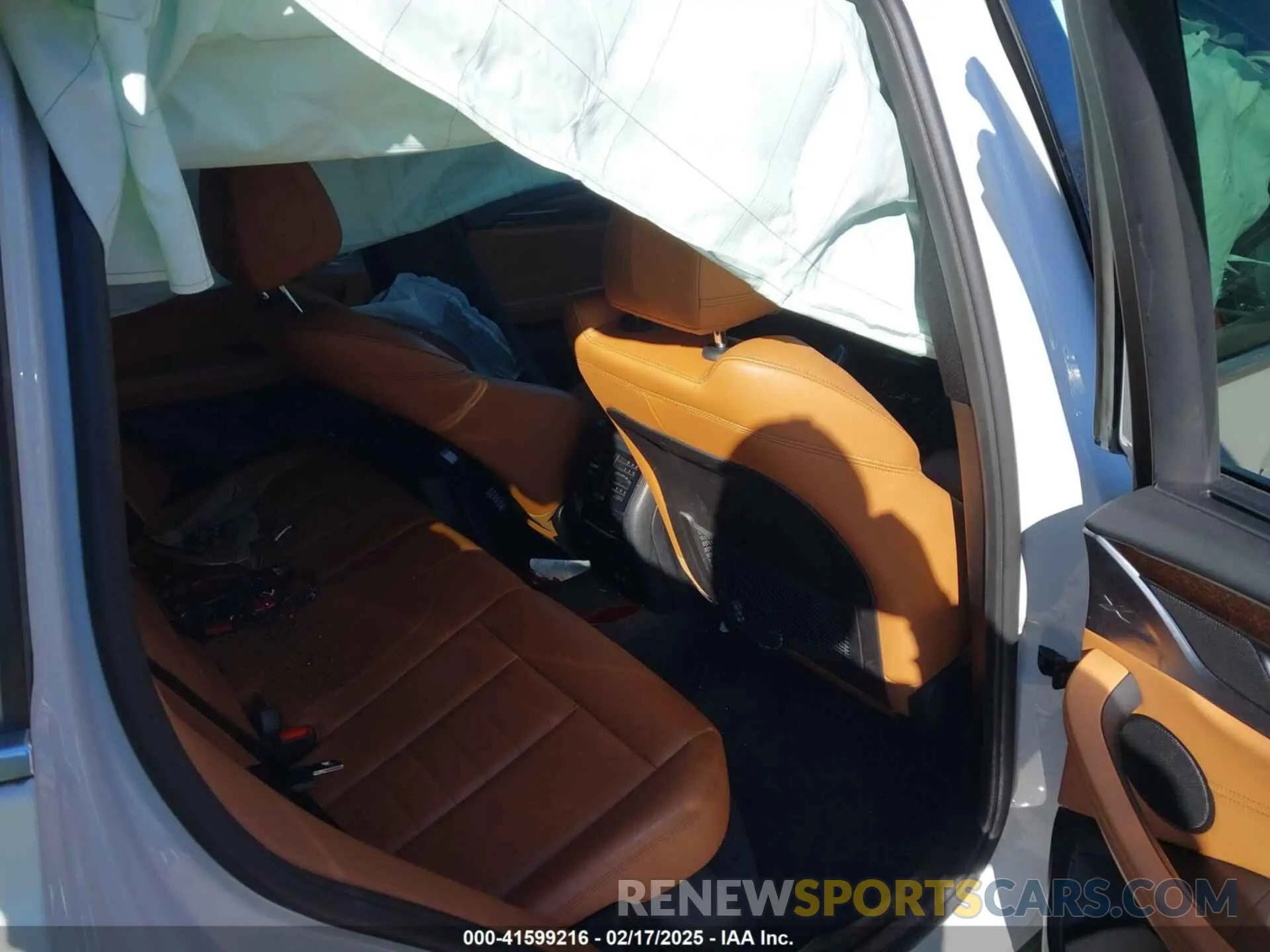 8 Photograph of a damaged car 5UXTY3C03M9H57528 BMW X3 2021