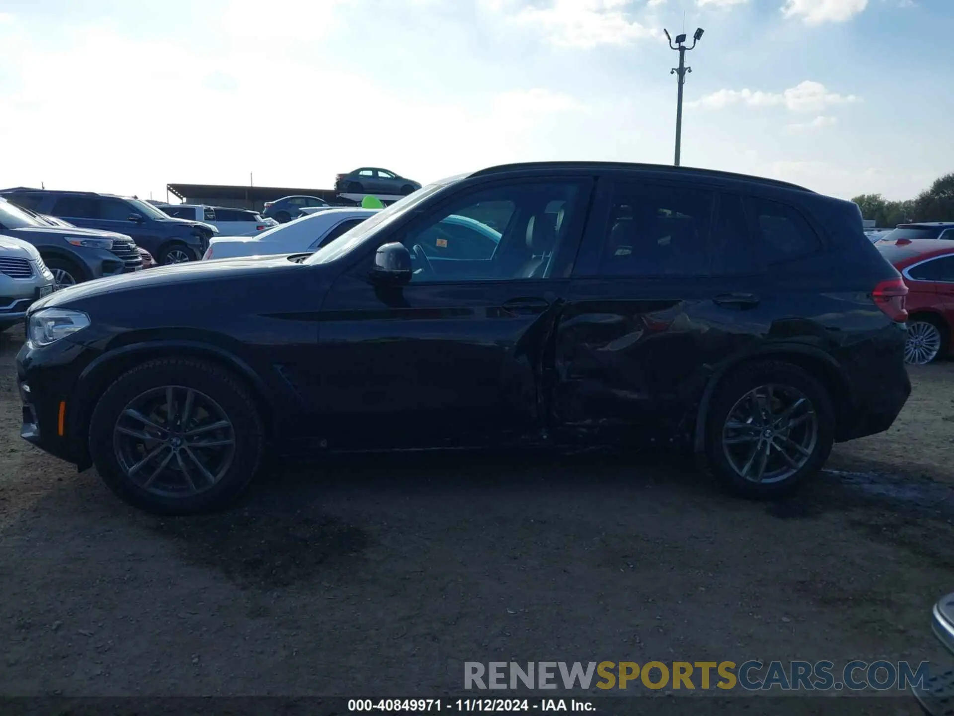 14 Photograph of a damaged car 5UXTY3C03M9H99388 BMW X3 2021