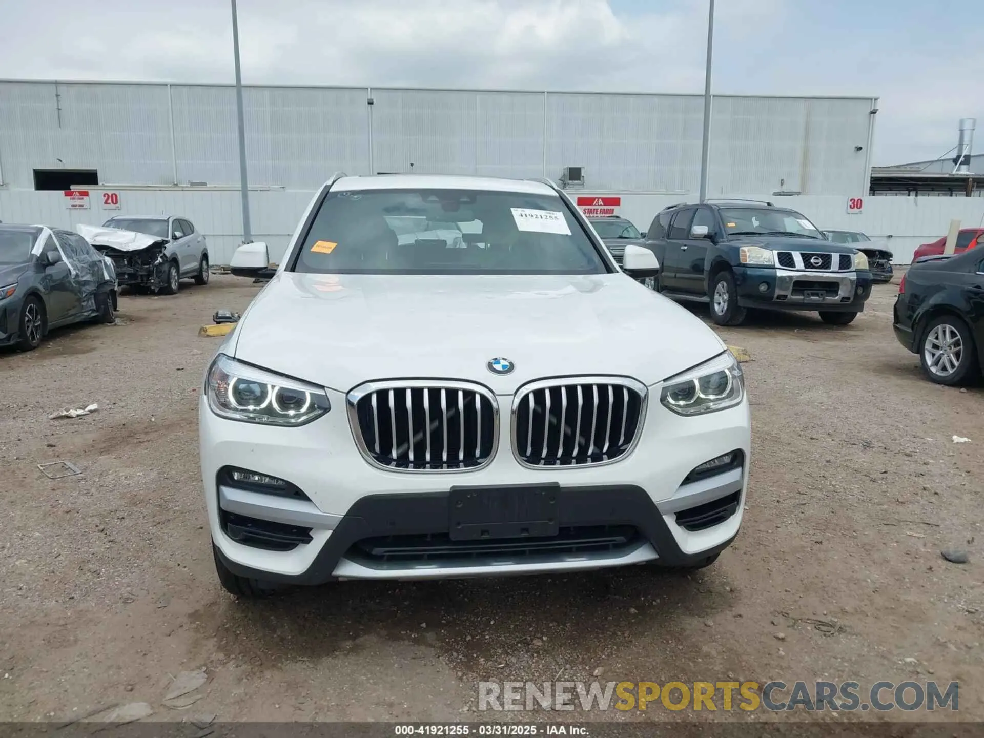 12 Photograph of a damaged car 5UXTY3C04M9D81731 BMW X3 2021