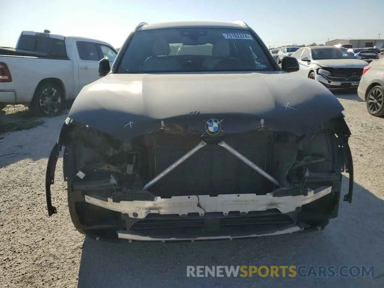 5 Photograph of a damaged car 5UXTY3C04M9E10628 BMW X3 2021