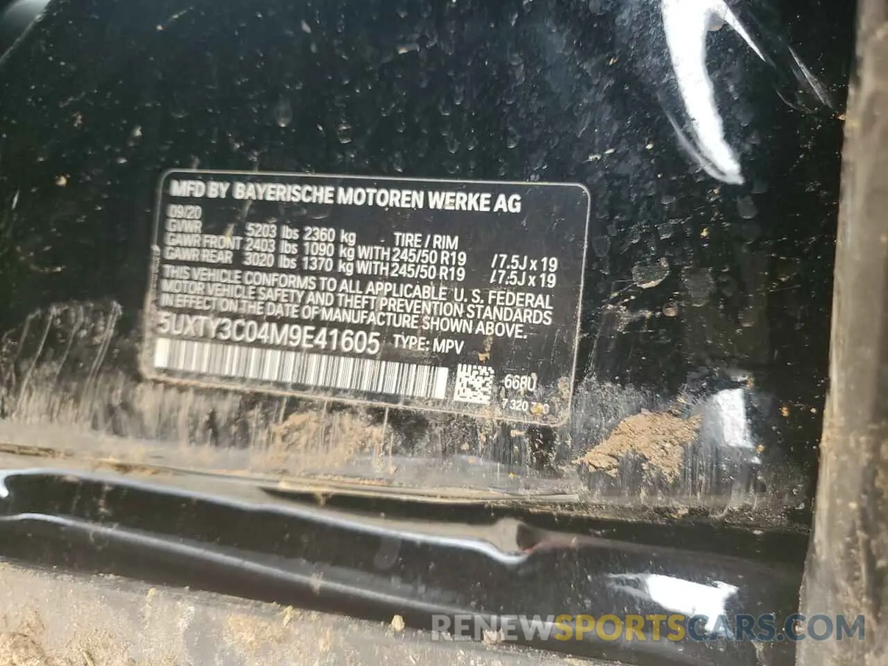 13 Photograph of a damaged car 5UXTY3C04M9E41605 BMW X3 2021