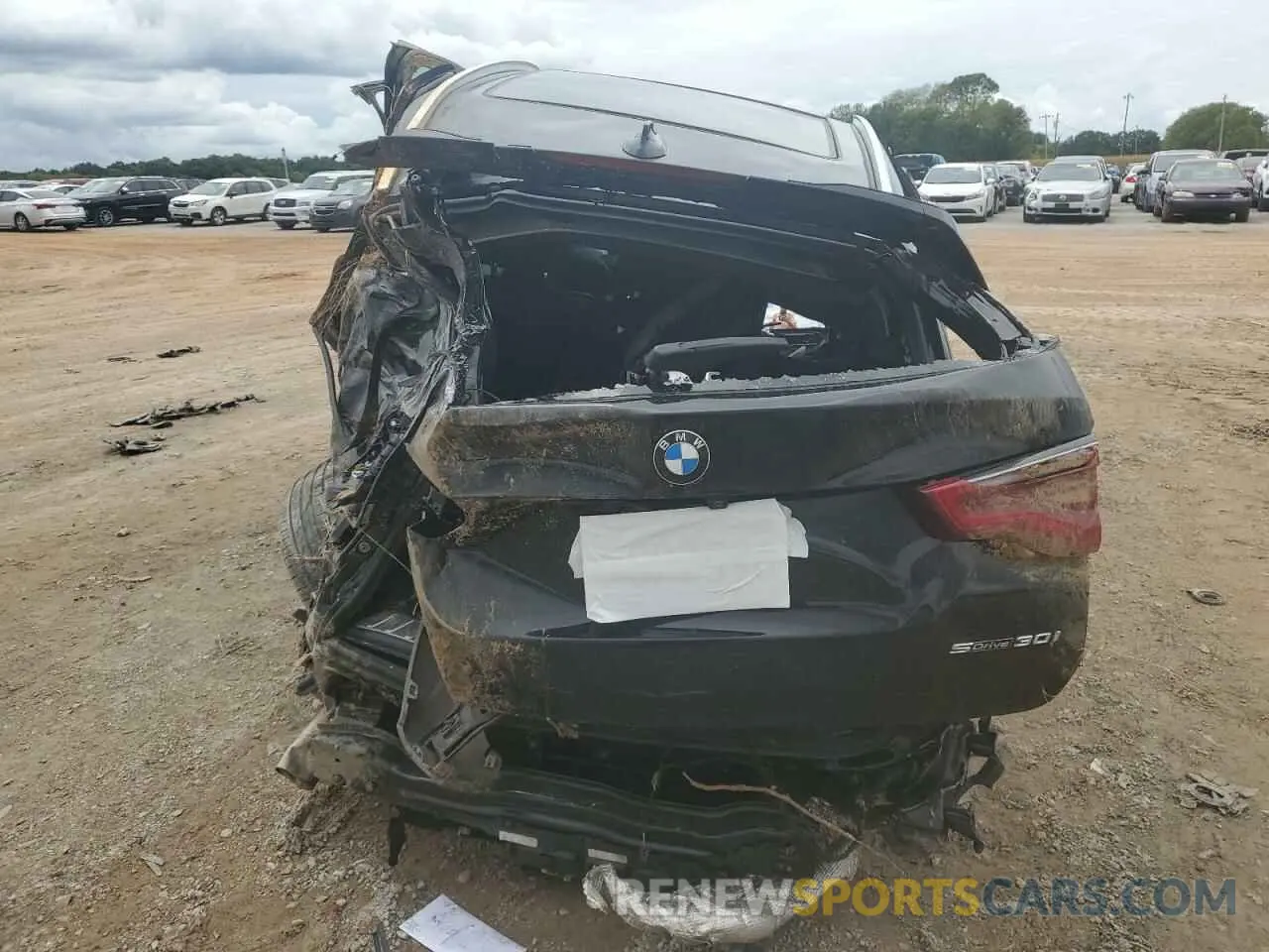 6 Photograph of a damaged car 5UXTY3C04M9E41605 BMW X3 2021