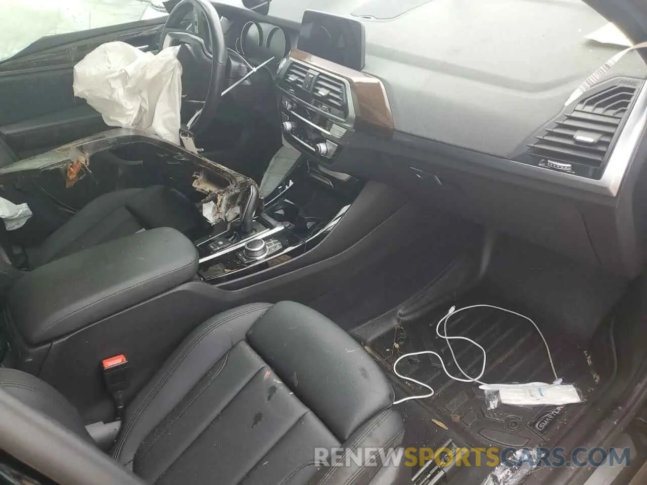 8 Photograph of a damaged car 5UXTY3C04M9E41605 BMW X3 2021