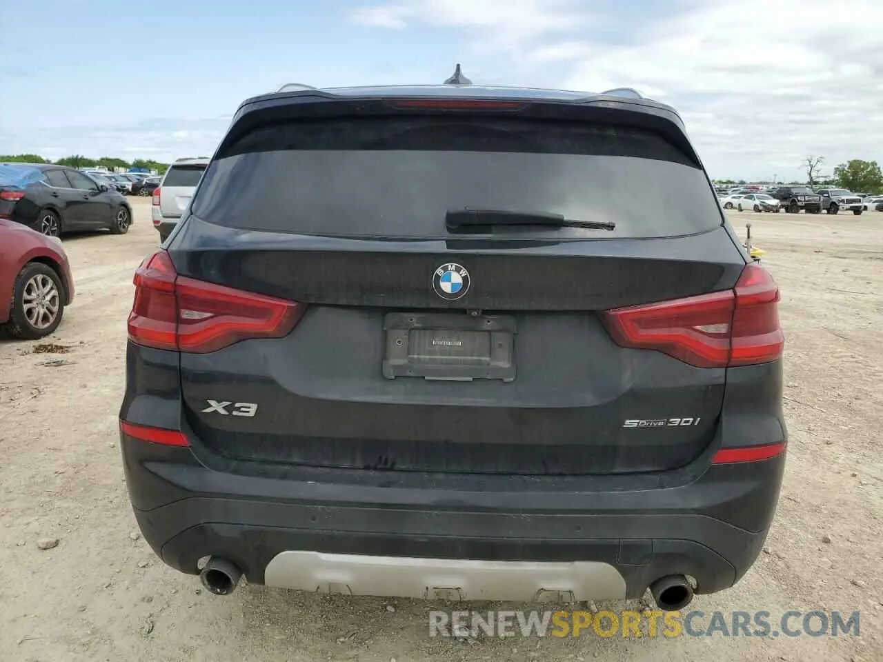 6 Photograph of a damaged car 5UXTY3C04M9G09873 BMW X3 2021