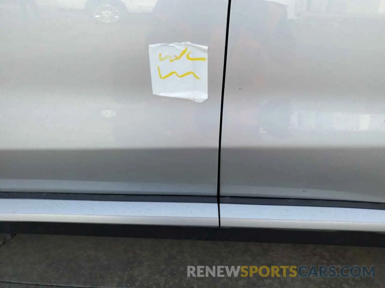13 Photograph of a damaged car 5UXTY3C04M9H92871 BMW X3 2021