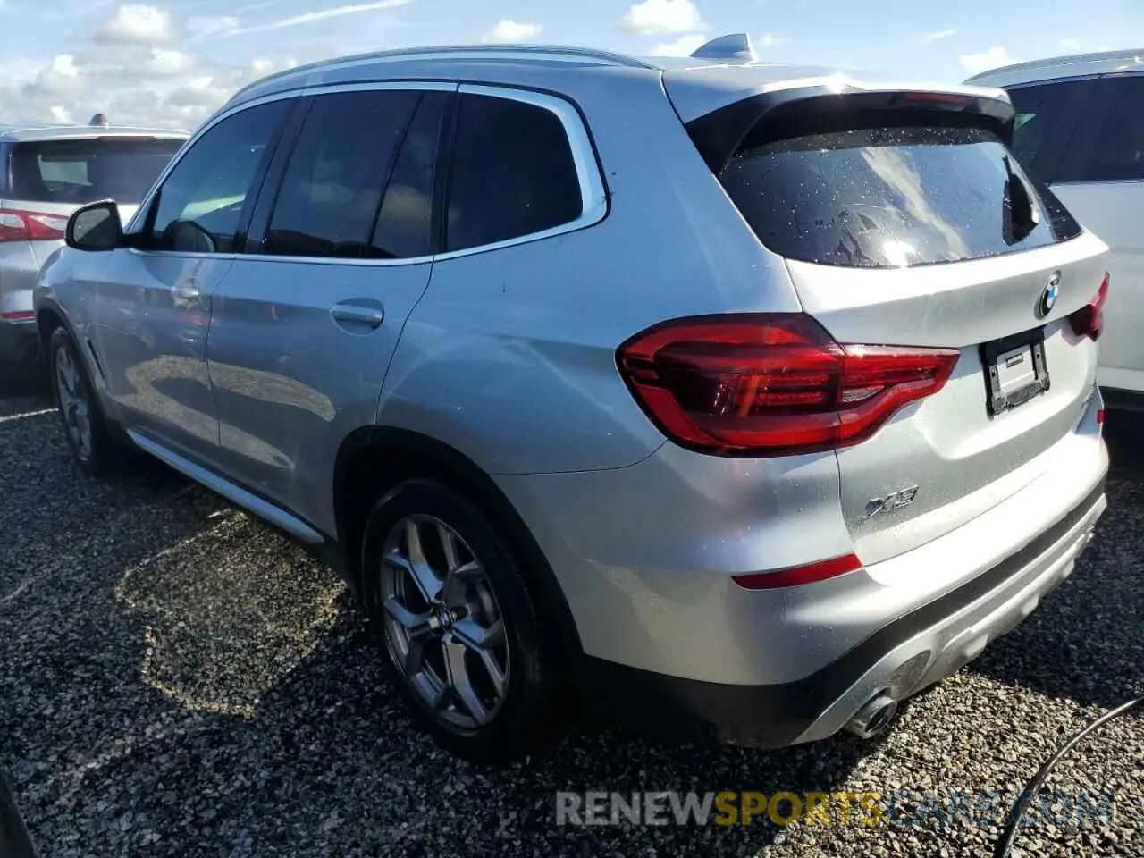 2 Photograph of a damaged car 5UXTY3C04M9H92871 BMW X3 2021