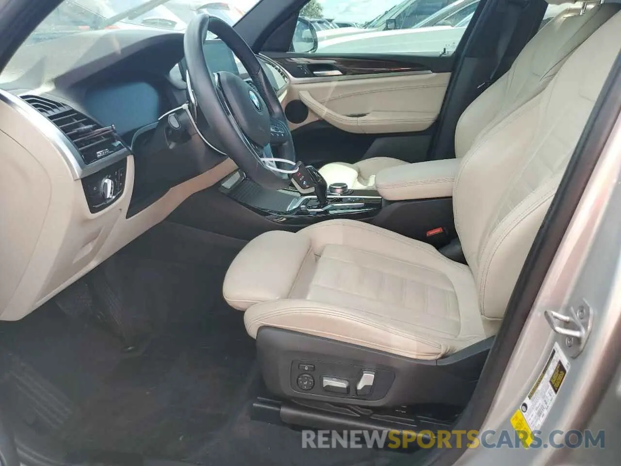 7 Photograph of a damaged car 5UXTY3C04M9H92871 BMW X3 2021