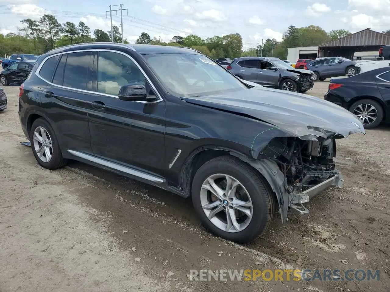 4 Photograph of a damaged car 5UXTY3C05M9G91693 BMW X3 2021